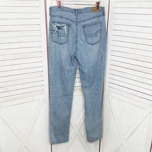American Eagle Jeans Women 10 Vintage High Rise Slim Distressed Patch Straight‎ thumbnail 2