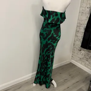 Forever 21 Women’s green black maxi dress ruffle strapless size small gown thumbnail 5
