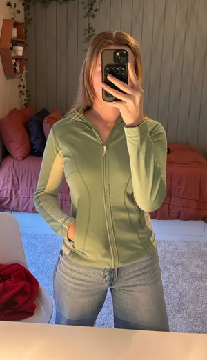 Columbia Women’s Fleece Jacket thumbnail 1