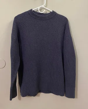 Old Navy Women's Knit Sweater thumbnail 1