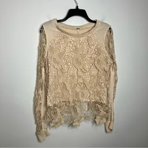 Free‎ People tan crocheted lace overlay top open back women’s size small trendy thumbnail 3