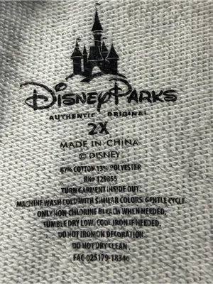 Disney Official Parks Crewneck Sweatshirt Mickey Mouse Magic Kingdom 1971 2XL thumbnail 3