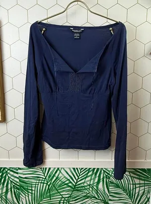 Abercrombie & Fitch Y2K Navy Babydoll V-Neck Long Sleeve Tee - Size - Large thumbnail 1