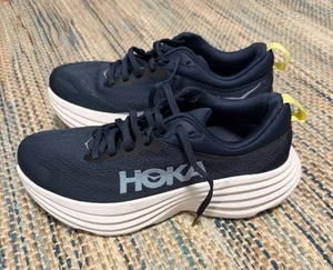 HOKA Bondi 8 Sneakers thumbnail 1