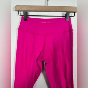 Beyond Yoga Pink High Rise Leggings‎ Size Small Cropped Yoga Activewear thumbnail 6