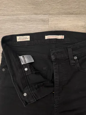 Levi's® Womens 724™ High Rise Straight Jeans thumbnail 5
