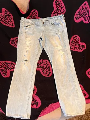 American Eagle Lightwash Distressed Straight leg Jeans thumbnail 1