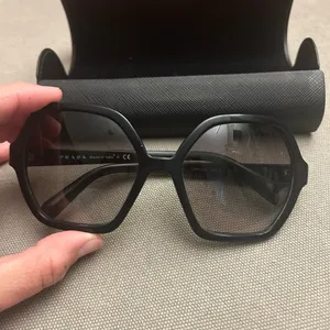 PRADA SUN GLASSES w/case thumbnail 1