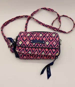 Vera Bradley Crossbody Wallet‎ Womens Small Pink Navy Blue Quilted Geometric Bag thumbnail 1