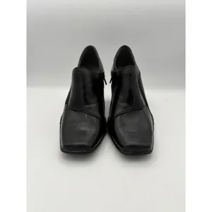 Women’s Aerosoles Size 8 Black Leather Ankle Boot Heels thumbnail 2