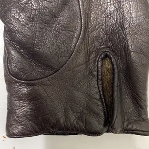 Women’s Dark brown leather gloves with cashmere lining. Size Medium. thumbnail 4
