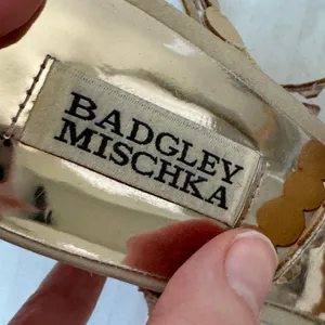 Badgley Mischka Rose Gold Rhinestone Strappy Heels Womens 6 Formal Prom Wedding thumbnail 8