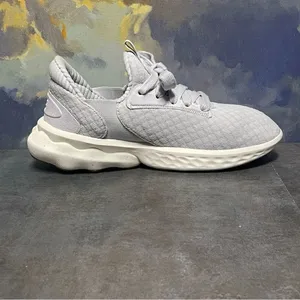 New Balance Fresh Foam Roav Elite Gray Women's Sneakers Size 9.5B thumbnail 13