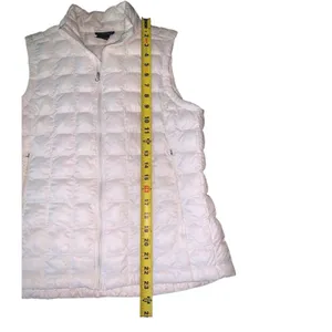 The North Face ThermoBall Eco Vest M White Puffer Gorpcore Layering Apres Ski thumbnail 7