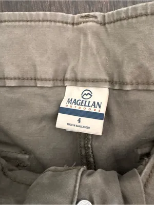 Magellan‎ Outdoors Utility Cargo Chino Roll-Hem Shorts Fishing Hiking Women's 4 thumbnail 2