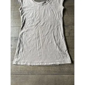 Bella Bird Women's Gray Basic Tee Tank Top‎ size Small thumbnail 3