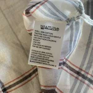 BDG Urban Outfitters Medium Plaid Button Up Long Sleeve‎ Shirt thumbnail 5
