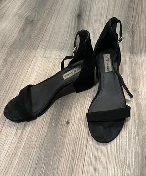 Steve Madden Black Heels Suede thumbnail 1