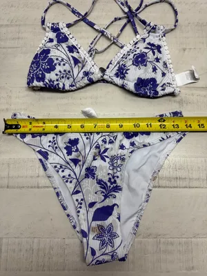 Cupshe Purple Blooms Triangle Bikini Top & Low-Rise Bottoms Set thumbnail 3