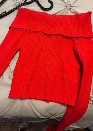 Forever 21 Red Off The Shoulder Sweater thumbnail 2