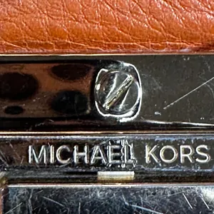 Michael Kors Charlton Leather Mini Crossbody Shoulder Bag thumbnail 4