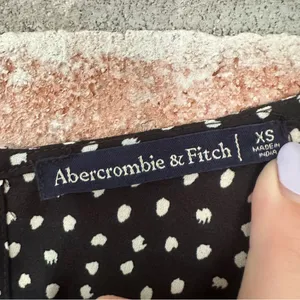 Abercrombie Fitch Faux Wrap Mini Flounce Dress Women’s XS Black White Polka Dot thumbnail 7
