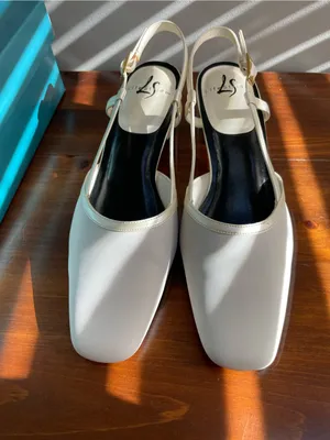 Life Stride White Judith Slingback Block Heel Pumps Size 8 thumbnail 3