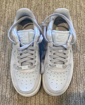Nike Women's Air Force 1 '07 Prem Pure Platinum Glitter thumbnail 1