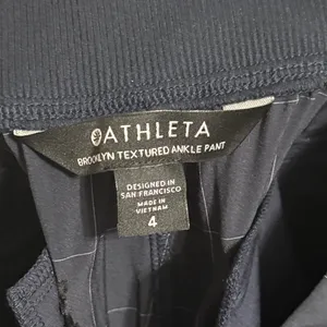 Athleta Brooklyn‎ Textured Ankle Pants Navy Windowpane Print Athleisure thumbnail 7