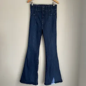 Free People We The Free Jayde Flare Jeans Size 29 thumbnail 3