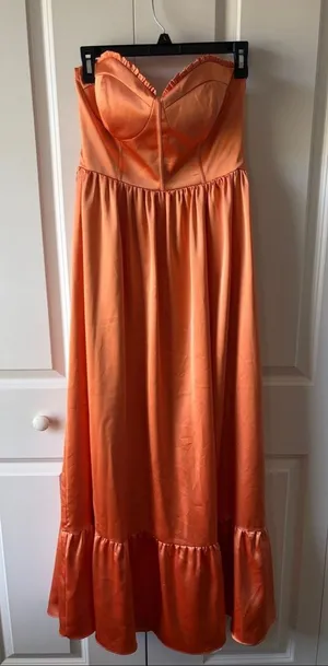 Revelry Strapless Sweetheart Gown in Orange Women's Size 10 thumbnail 1