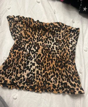 Heart & Hips Cheetah Print Tube Top thumbnail 1
