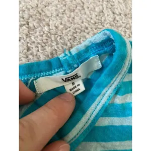Vans blue pool striped tank crop top size‎ small thumbnail 2