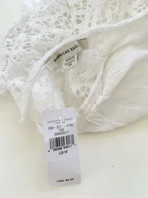 NWT American Eagle White V-Neck Lace Tie-Front Cropped Blouse Size Medium thumbnail 6