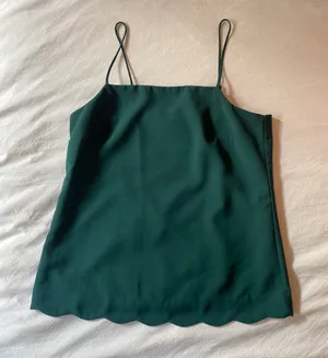 J.Crew Factory Women’s 00 Forest Green Scallop Tank Top thumbnail 1