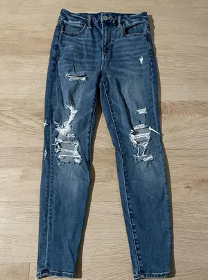 American Eagle Curvy High Rise Jeans Size 4 thumbnail 1