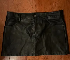 Edikted Skirt Mini Leather thumbnail 1