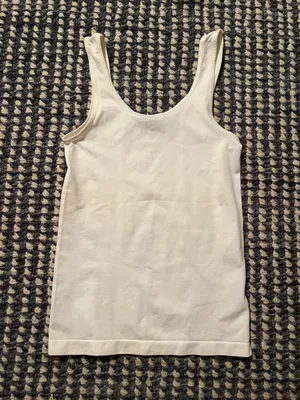 White Marilyn Monroe tank top in size S. Nylon & spandex blend. #marilynmonroe #classic No flaws thumbnail 3