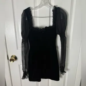 House of CB Syana Black Velvet Mini Dress S thumbnail 7