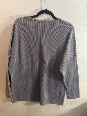 Women’s BiBi Brown V-Neck Relaxed Ribbed Sweater Size Large thumbnail 3