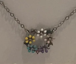 Sterling Silver Flower Wreath Pendant Necklace - 18” thumbnail 5