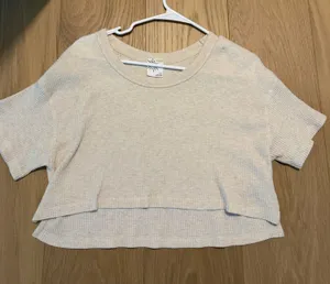Aerie Off-The-Shoulder Top Cropped thumbnail 1