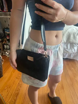 Crossbody thumbnail 3