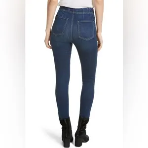 Free People - Denim Elastic Waist Jeans - brand new condition! 👖 thumbnail 10