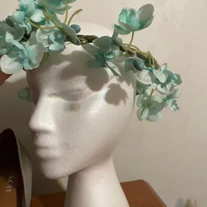 Boho floral head wreath/headband/hairpiece. Handcrafted. thumbnail 3