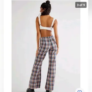 - Free People Women’s Cristina Low-Rise Flare Pants B-7 thumbnail 3