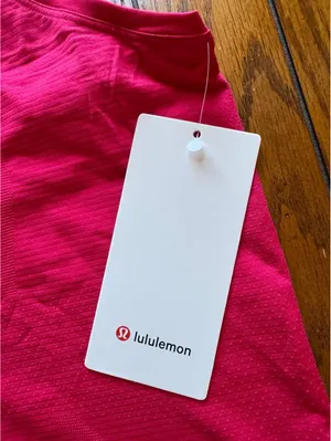 Lululemon Swiftly Tech Scoopneck Tank 2.0 Race Mulberry Spark Size 14 NWT thumbnail 3