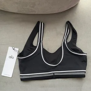 Alo Yoga Airbrush Heart Throb Bra Black/White S thumbnail 4
