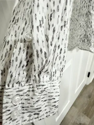 Garnet Hill White Speckle Pima Cotton Quiet Luxury Button Front Size 12 Shirt thumbnail 6
