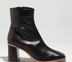Free People Sienna Black Leather Block Heel Ankle Boots- 38 thumbnail 1